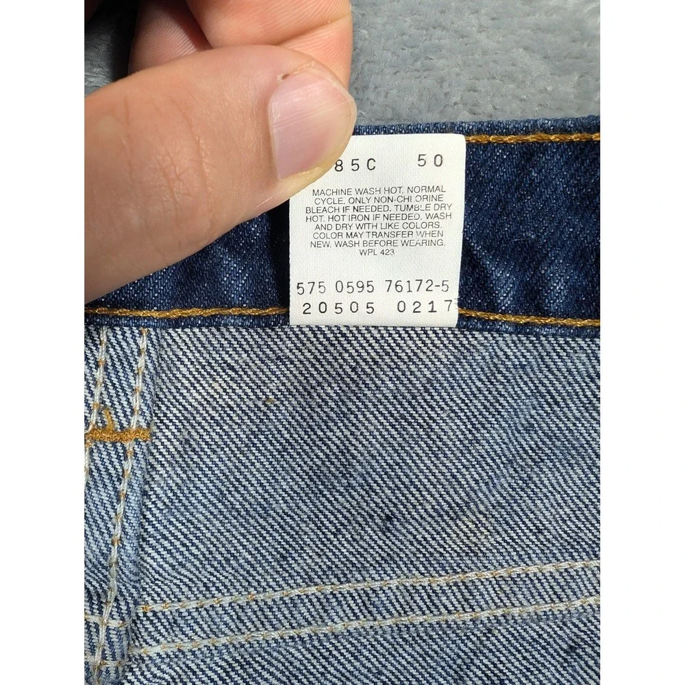 Vintage Levis 505 Jeans Mens 42x32 Blue Denim Regular Fit Straight Leg USA 90s